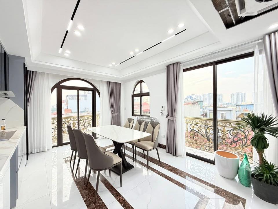 Sài Đồng, phân lô, Ô tô tránh - Diện tích 42/55m2, nhà xây 6 tầng, thang máy, giá 15 tỷ