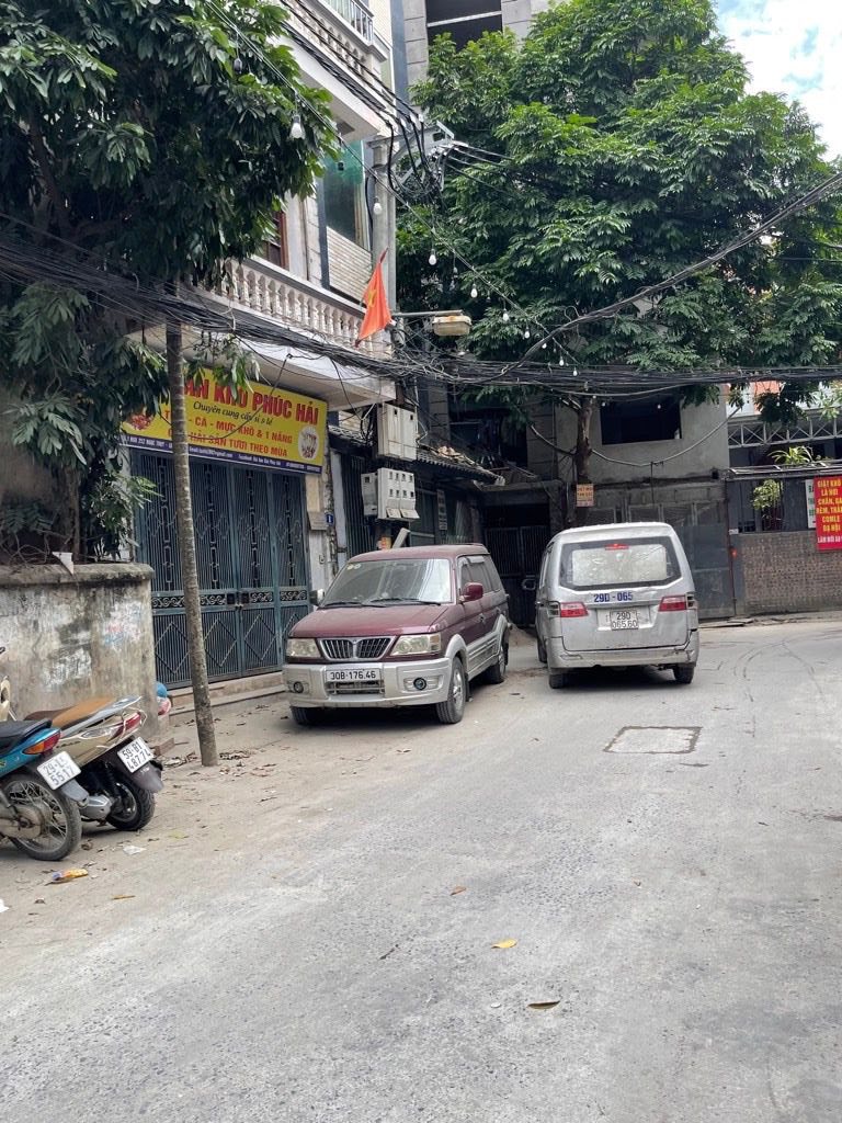 Ngọc Thụy, 1 nhà ra ngõ Ô tô tránh, 38m chỉ 8,3 tỷ₫