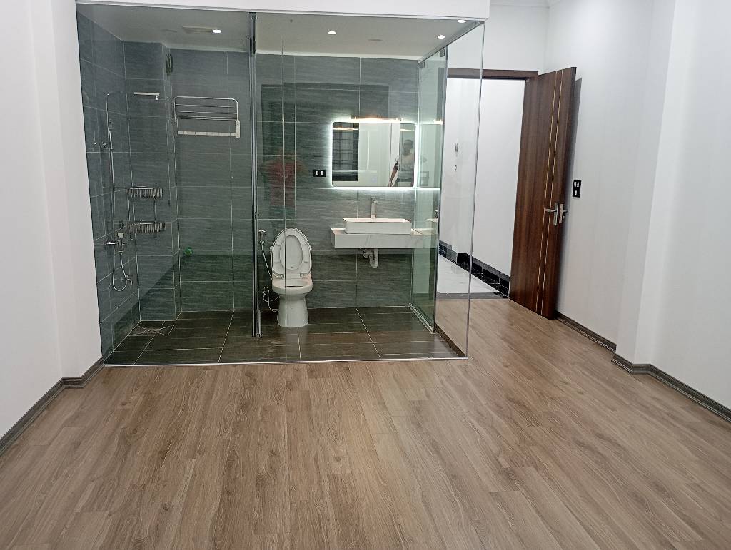 nhà phố Lý Sơn 75m 5 Tầng thang máy chỉ hơn 11 tỷ