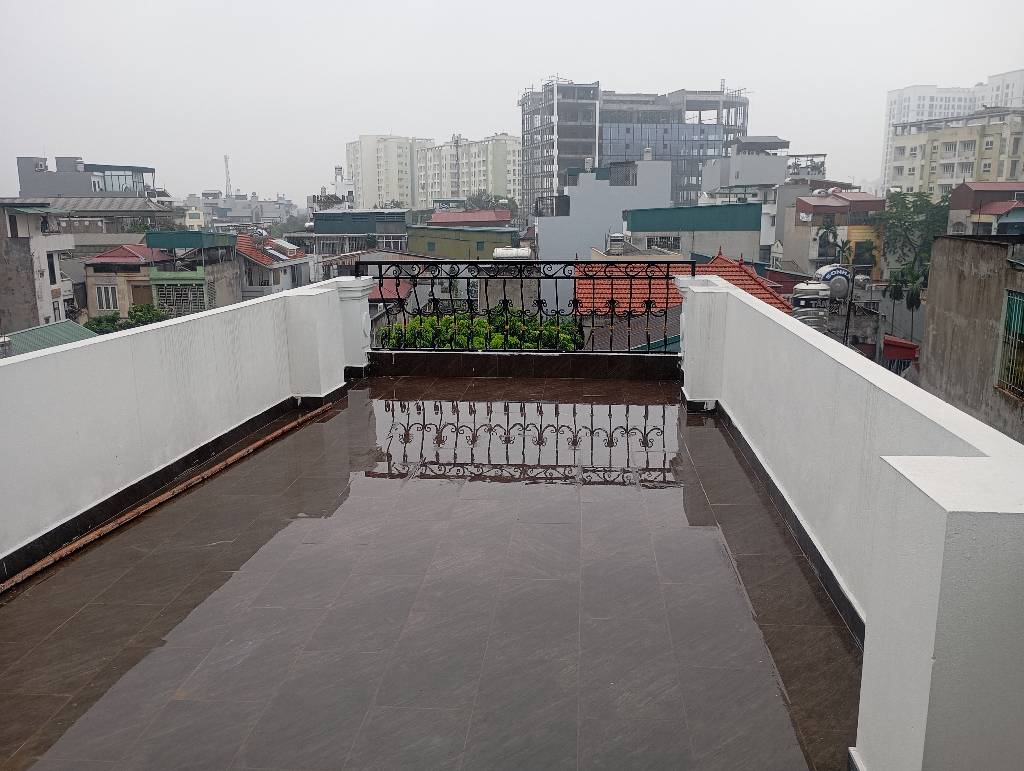nhà phố Lý Sơn 75m 5 Tầng thang máy chỉ hơn 11 tỷ