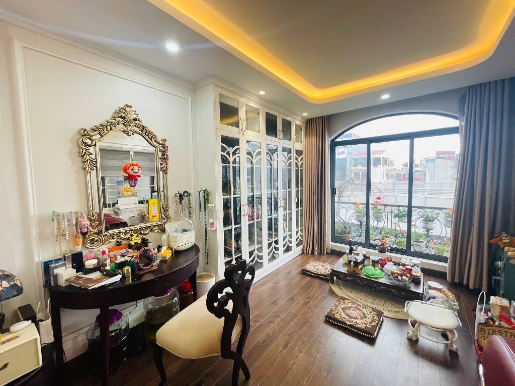 TĐC Việt Hưng, view Công viên, 75m2, 6 tầng, 20 tỷ