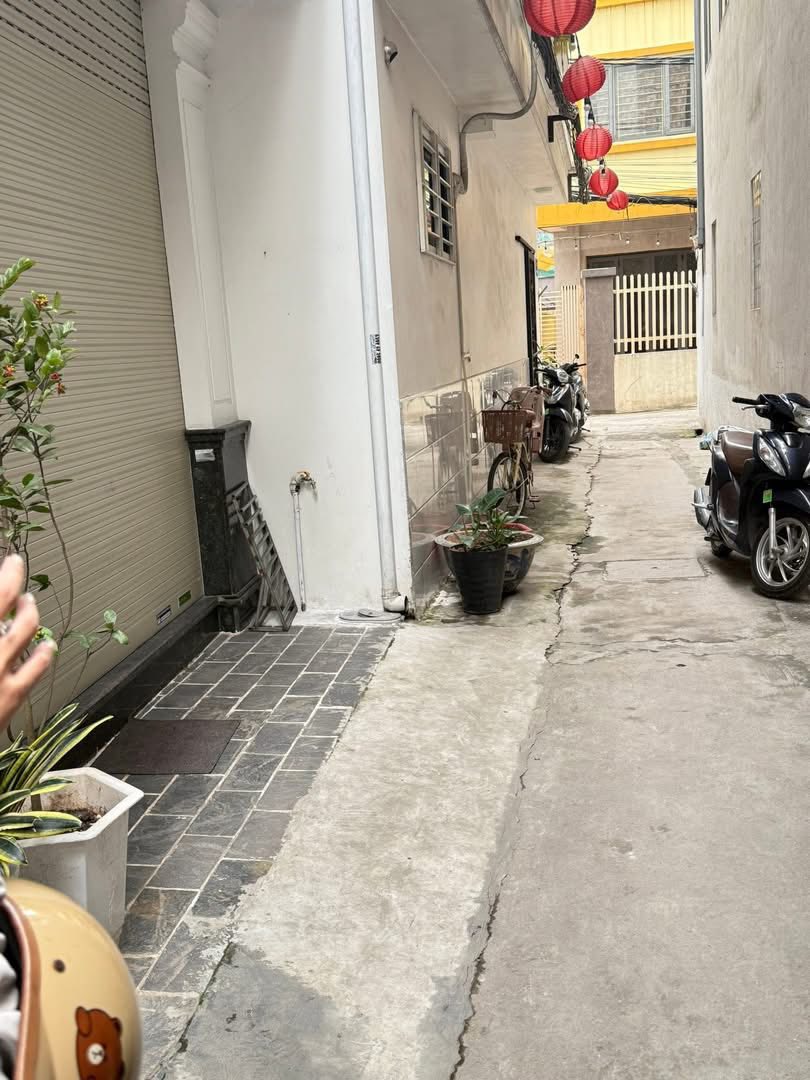 Nhà đẹp Ngọc Thụy, 32m, 5 tầng
